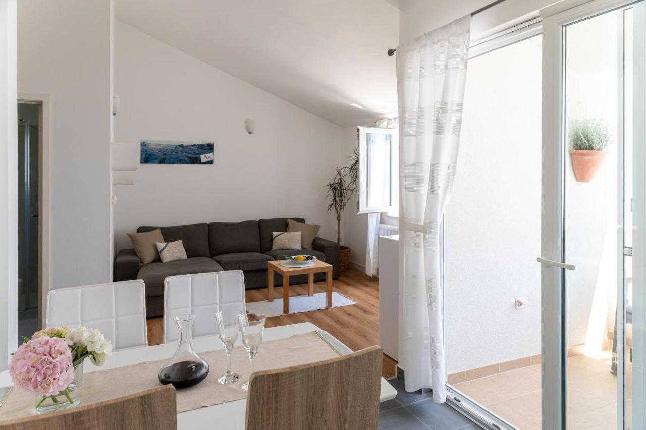Apartments A&T Sukošan 外观 照片
