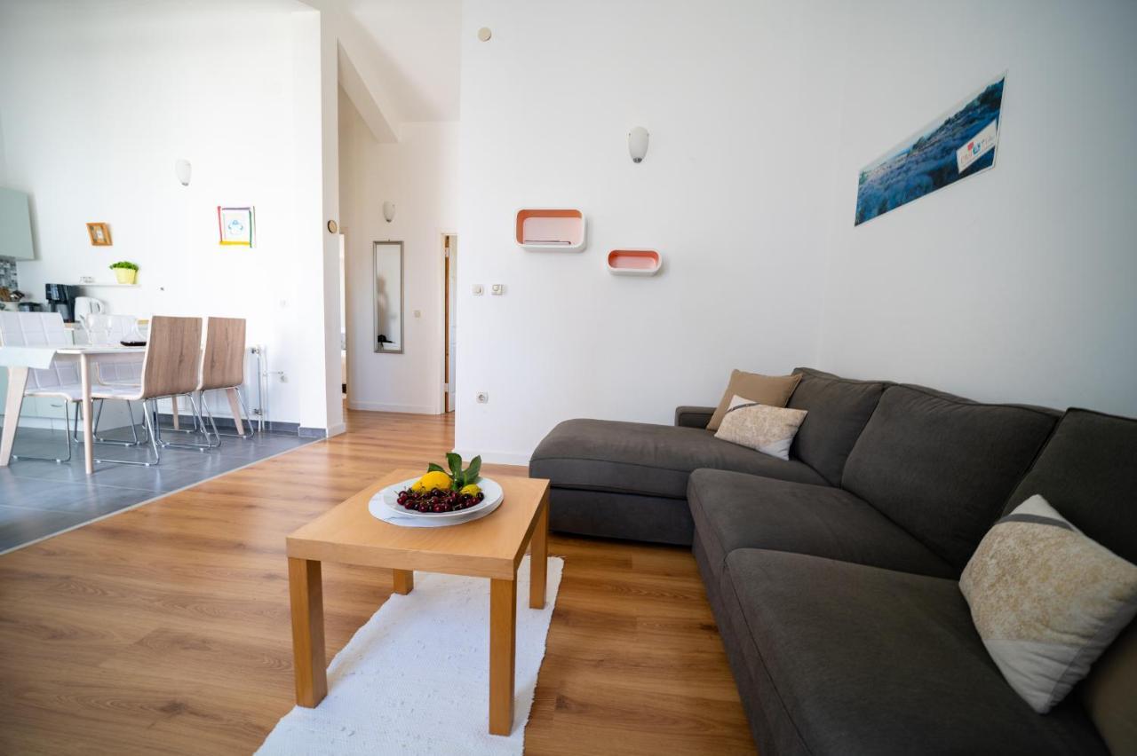 Apartments A&T Sukošan 外观 照片