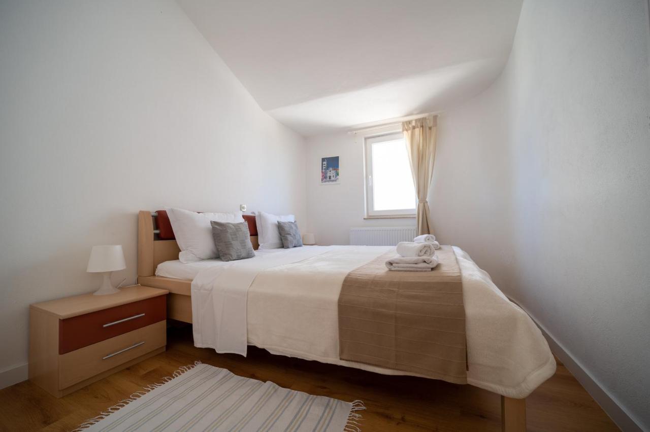 Apartments A&T Sukošan 外观 照片