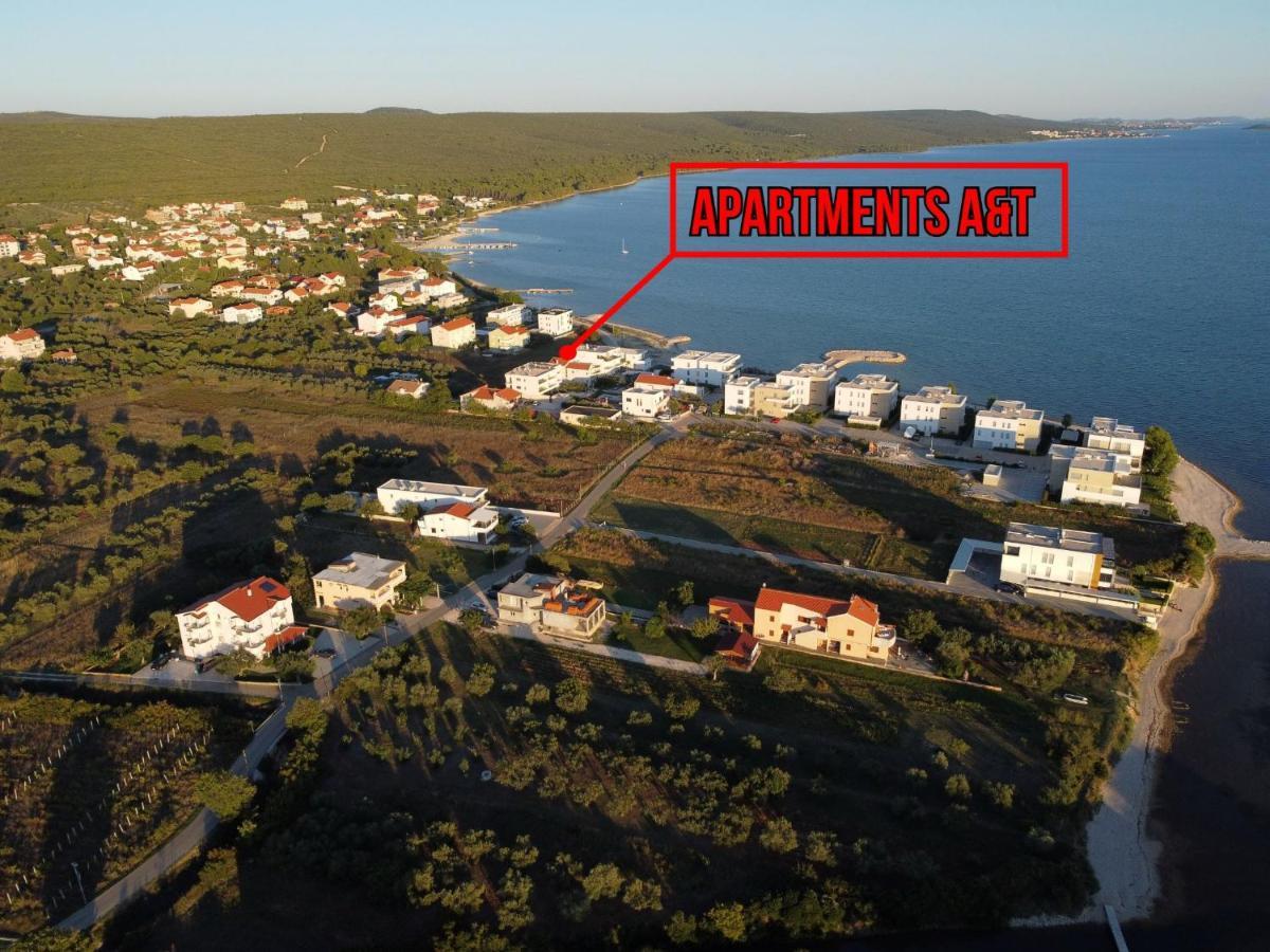 Apartments A&T Sukošan 外观 照片
