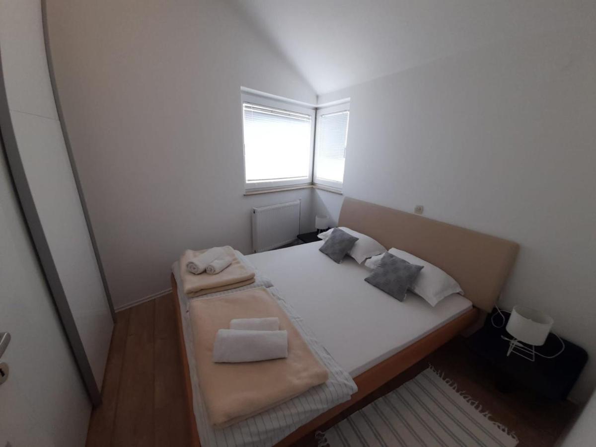 Apartments A&T Sukošan 外观 照片